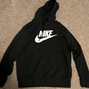 Black Nike hoodie (wore once)